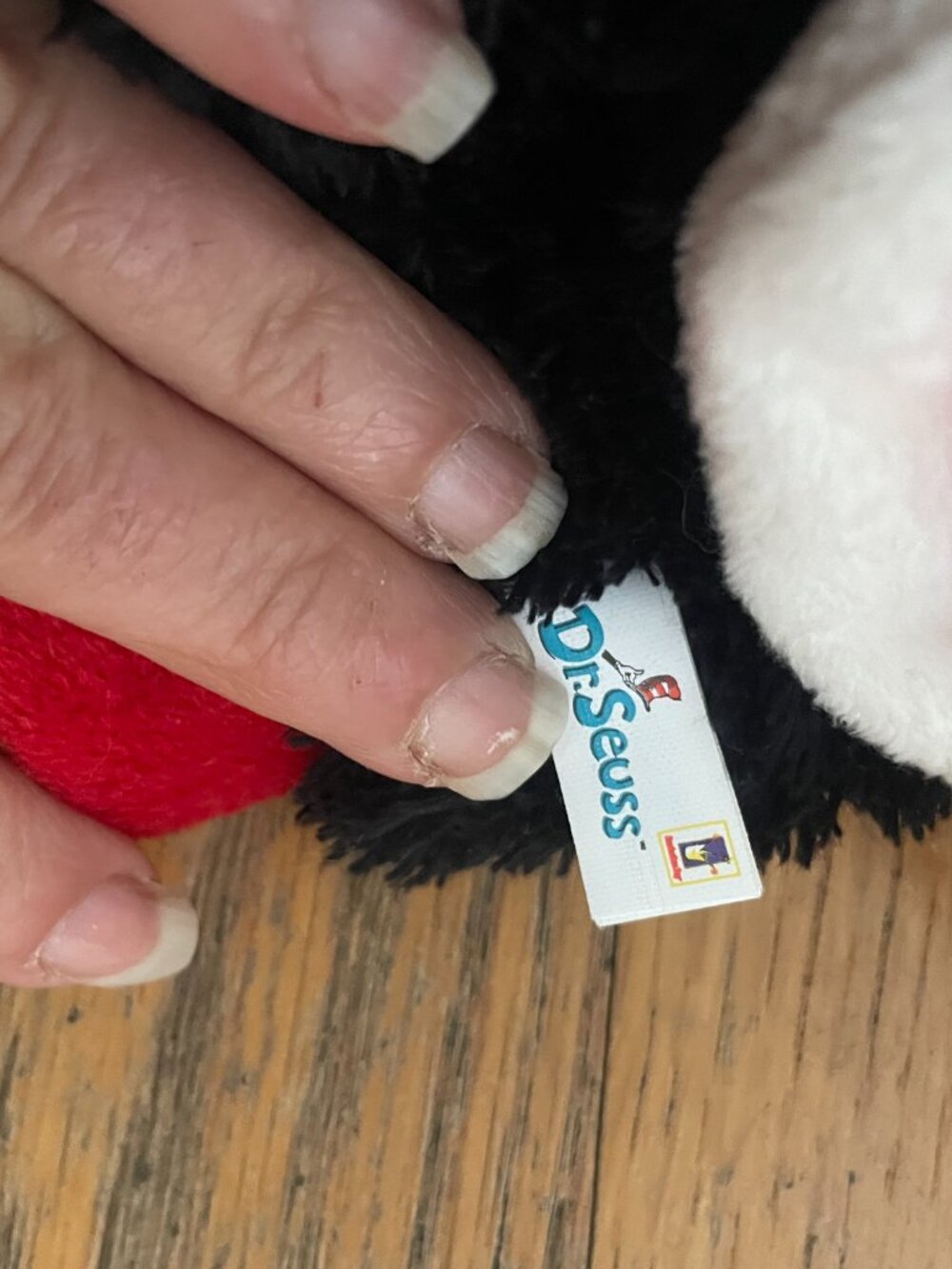 Dr. Seuss Cat in the Hat puppet from Center for Puppetry Arts - Picture 7 of 8